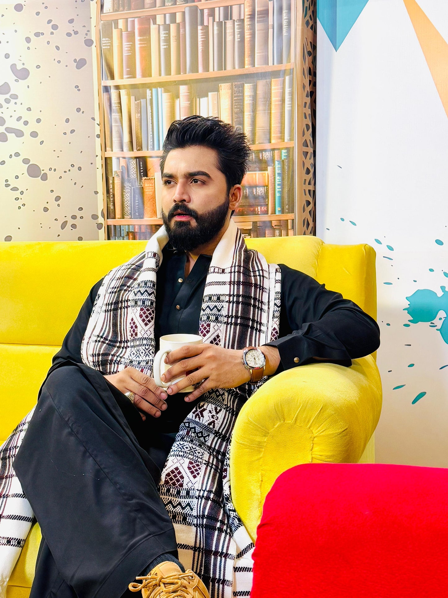 Regal Elegance: Colorful Hyderabadi Tharri Wadera Shawl for Men (Mehrabi)