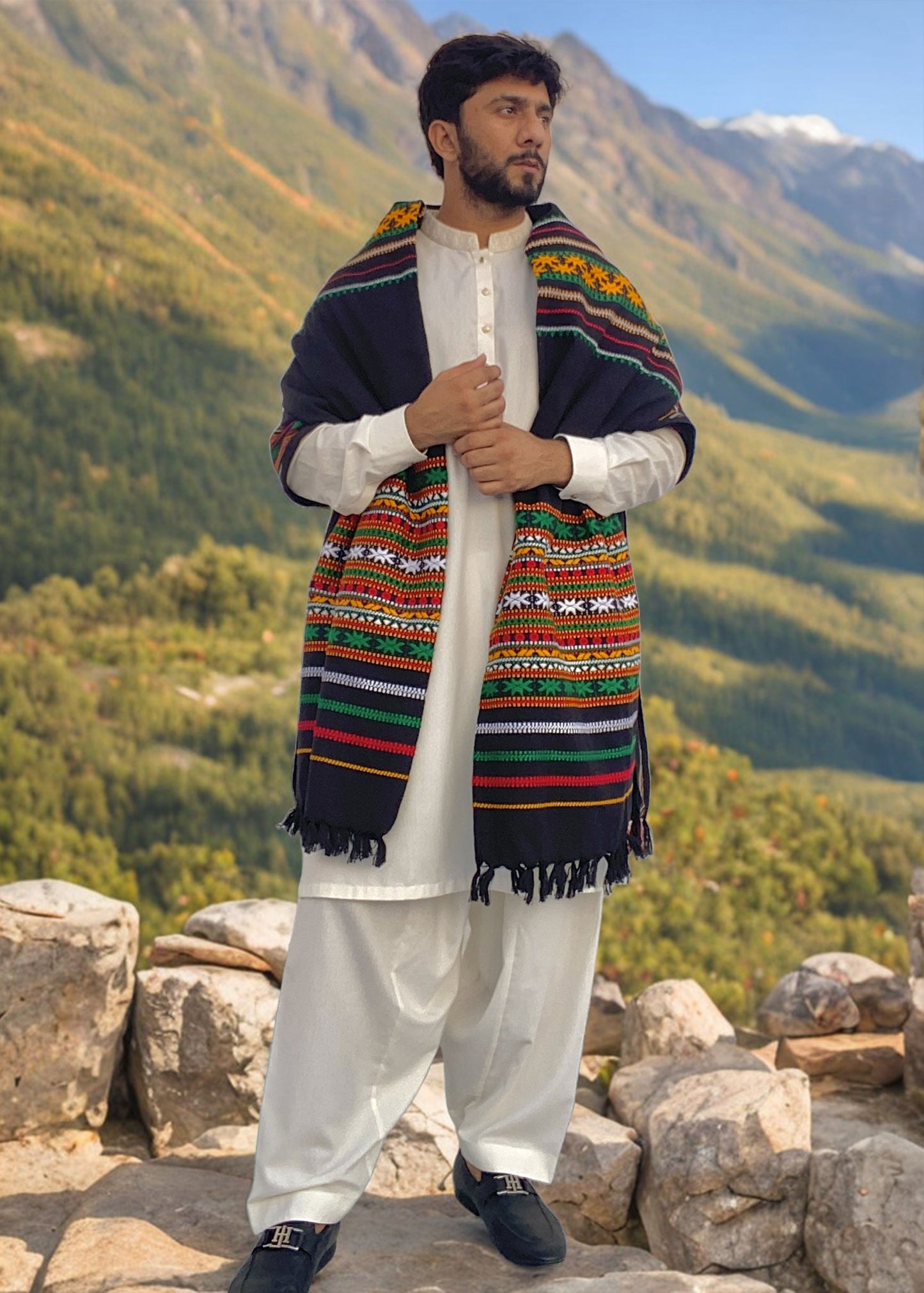Multani King: Colorful Tharri Wadera Shawl for Men - Tripple Three