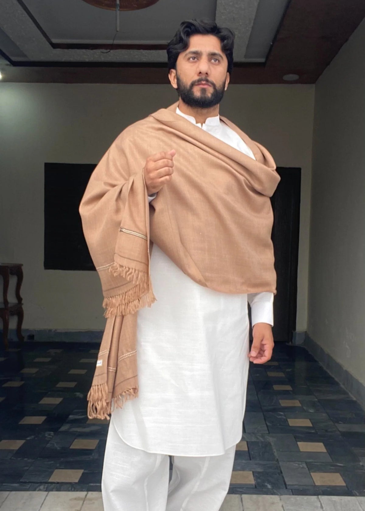 ہلکے وزن کی سواتی دھوسہ شال مردوں کے لیے | کمال خان شال