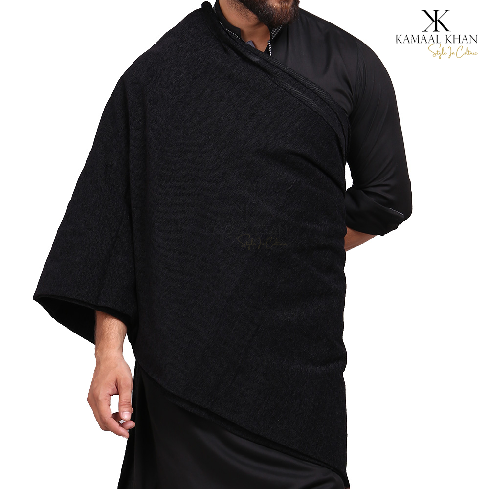 Regal Comfort: Pure Velvet Dhussa Shawl for Men