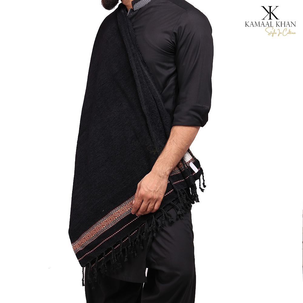 Regal Comfort: Pure Velvet Dhussa Shawl for Men