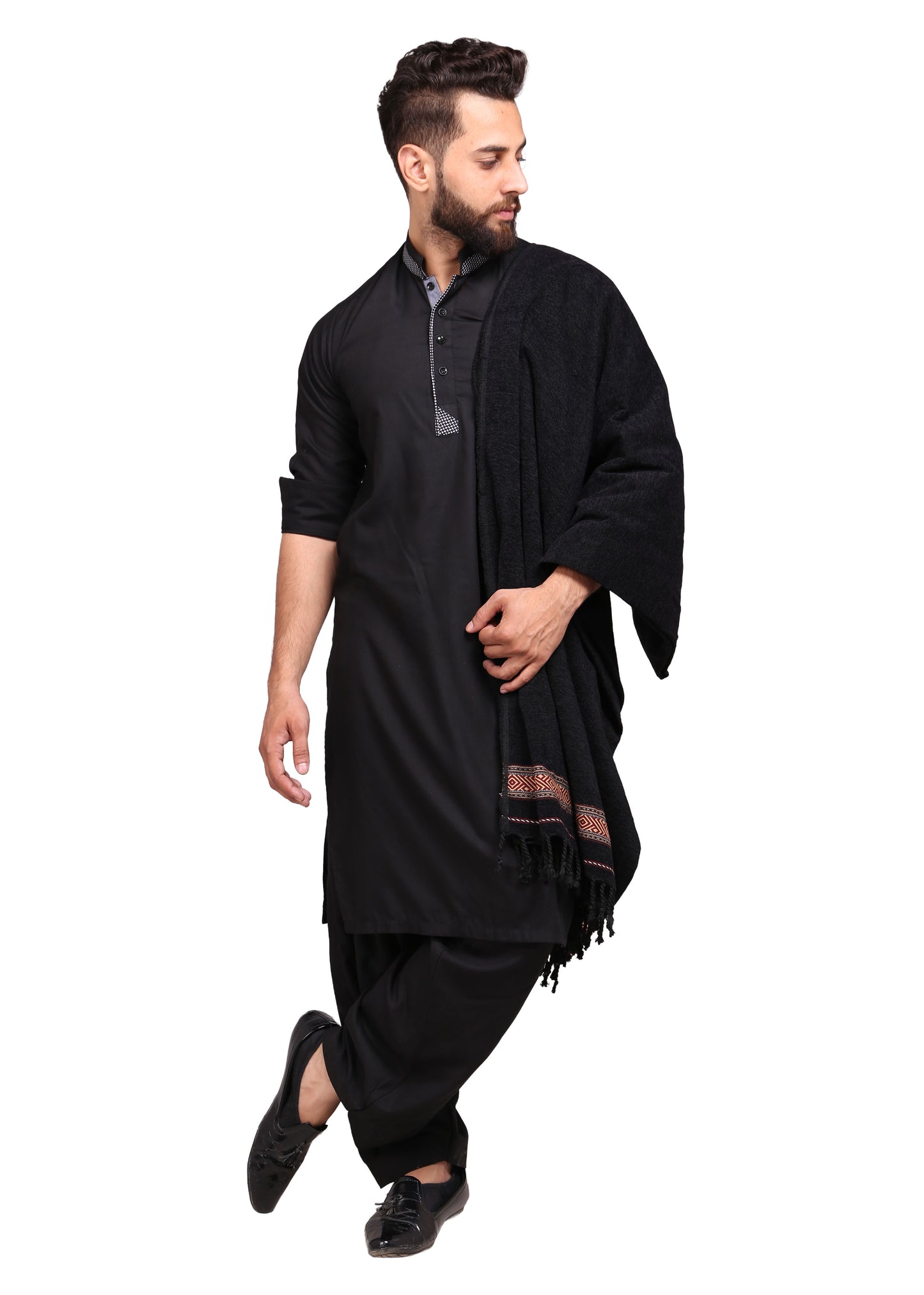 Regal Comfort: Pure Velvet Dhussa Shawl for Men