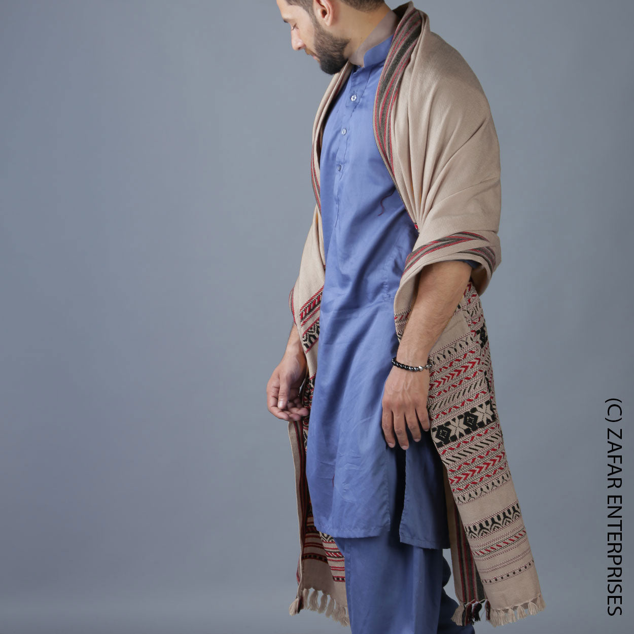 Regal Elegance: Colorful Hyderabadi Tharri Wadera Shawl for Men