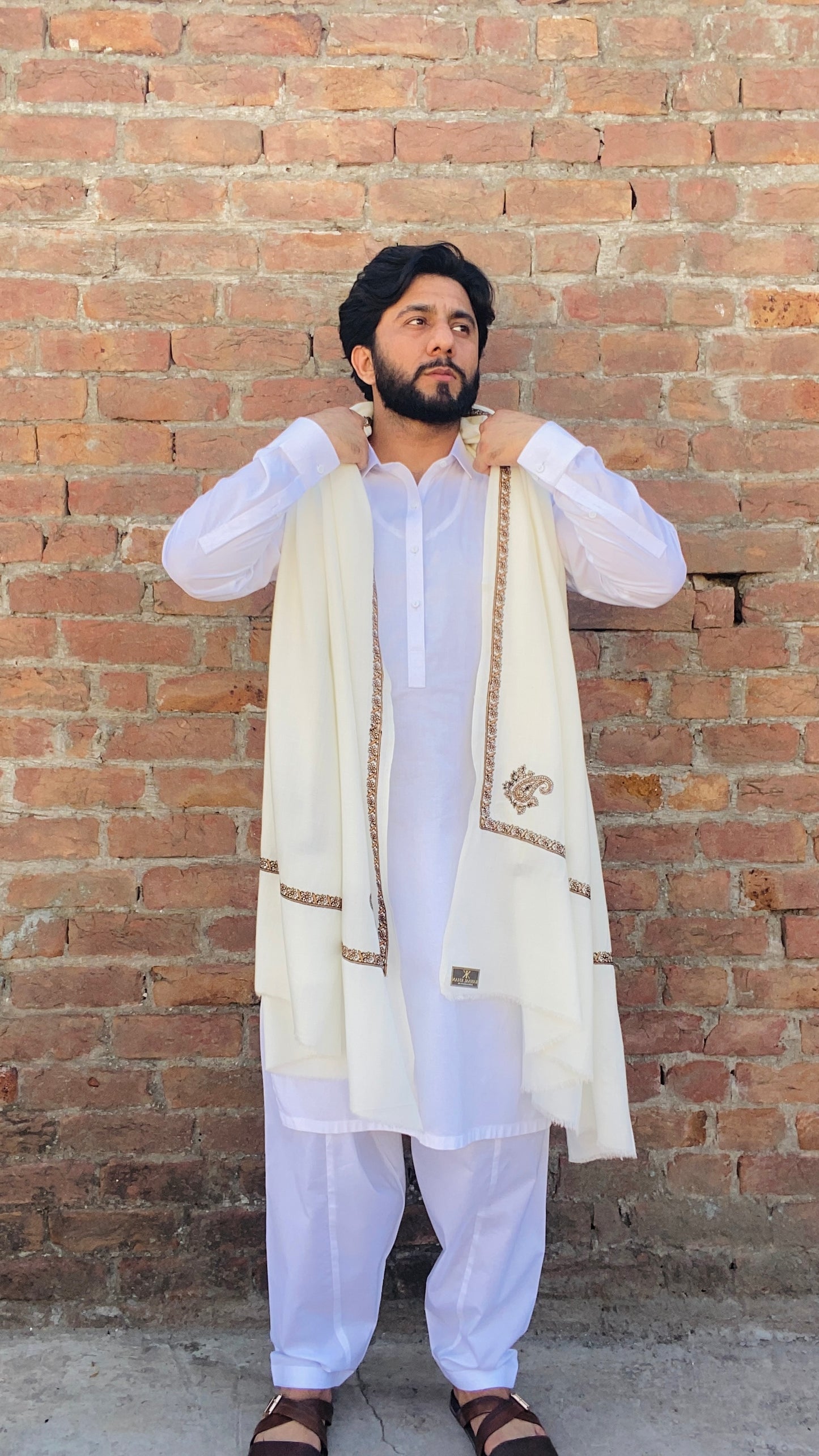 Kashmiri Kingri Style Shawl For Men