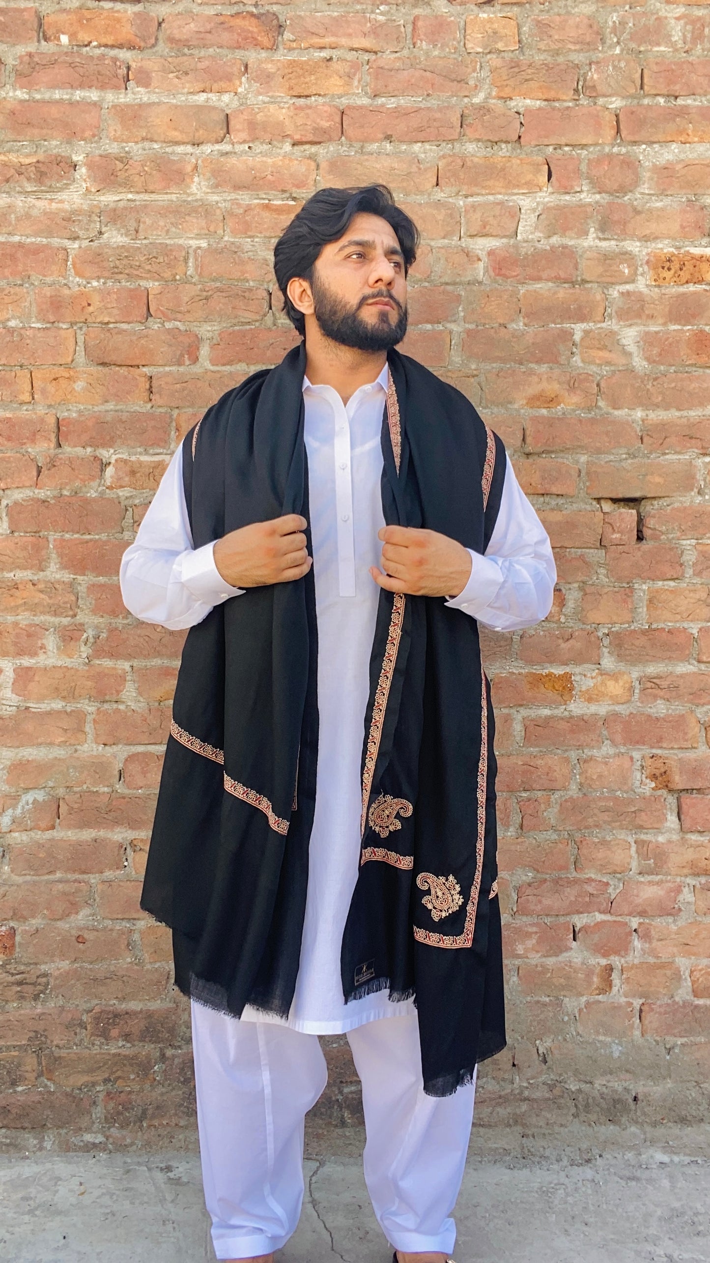 Kashmiri Kingri Style Shawl For Men