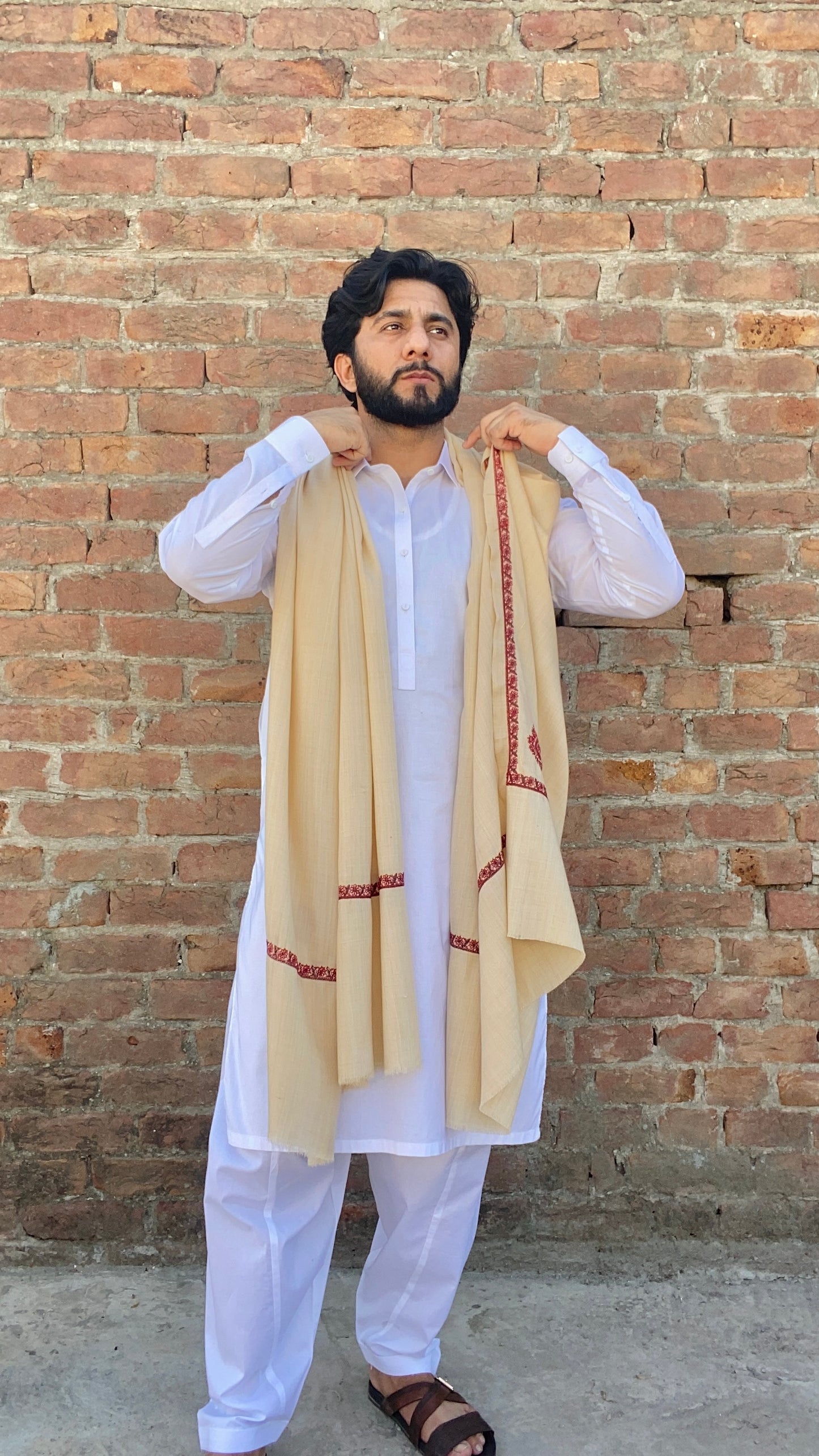 Kashmiri Kingri Style Shawl For Men
