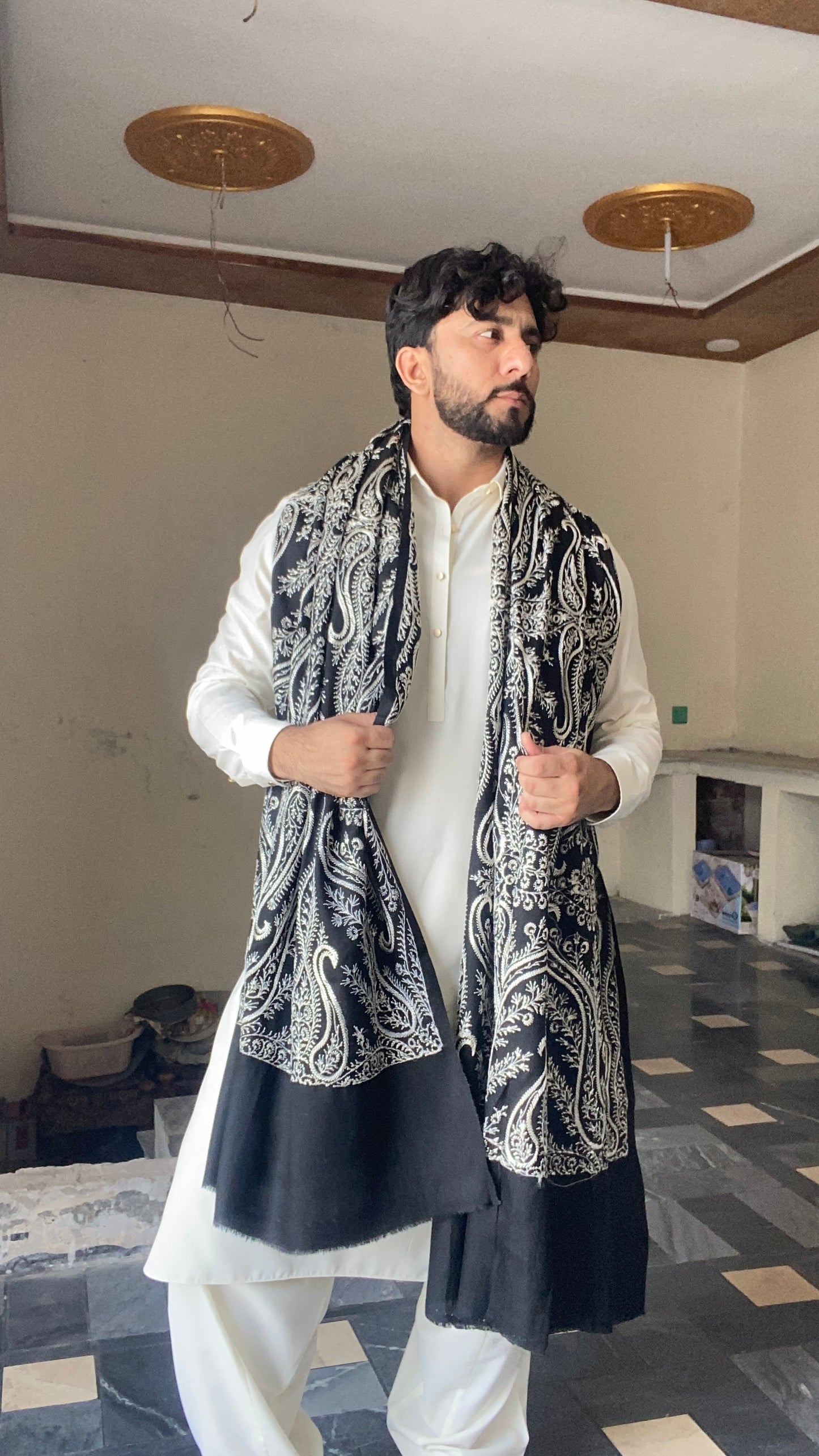Indian Style Kashmiri Jaal Shawl For Men