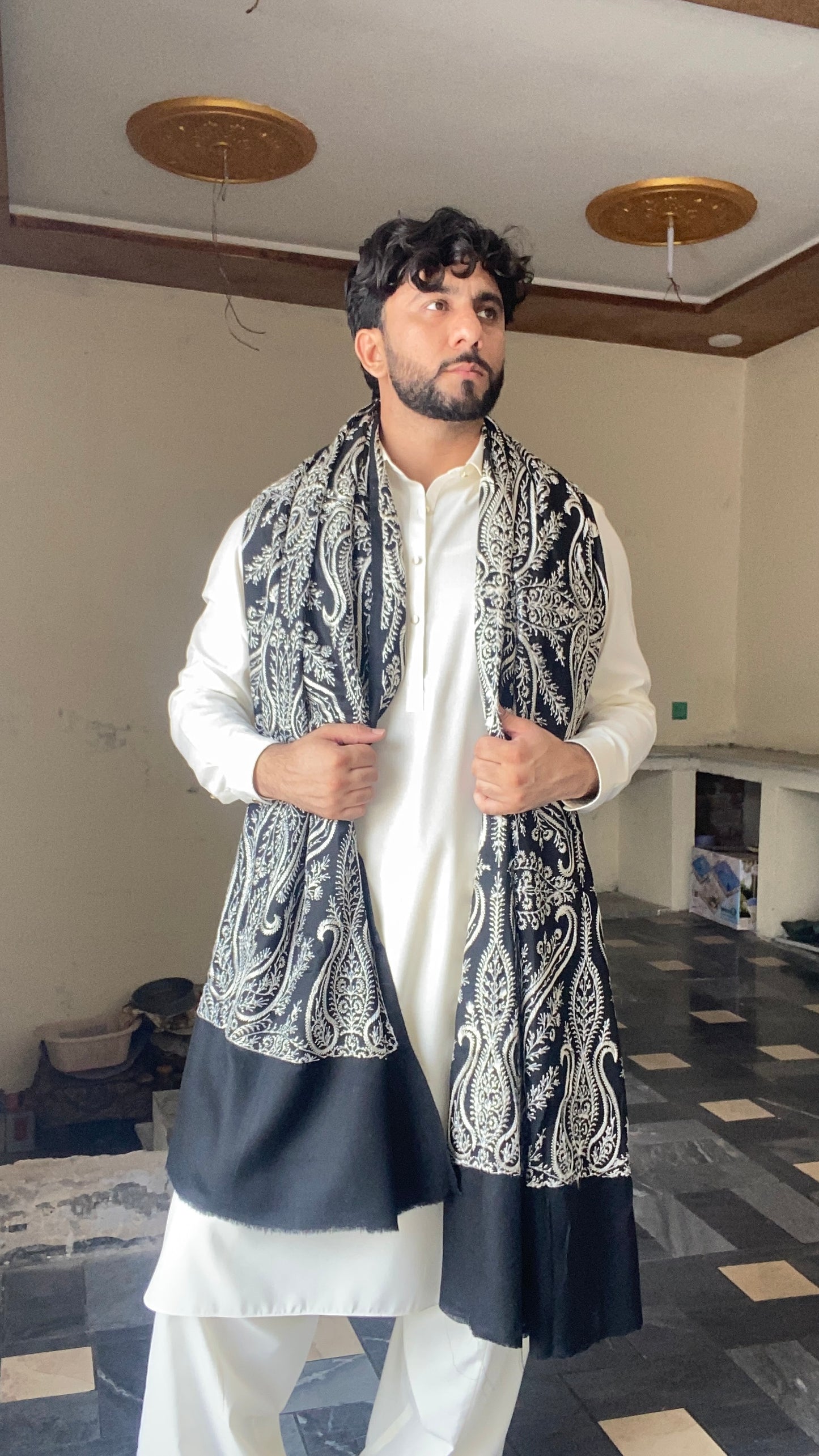 Indian Style Kashmiri Jaal Shawl For Men