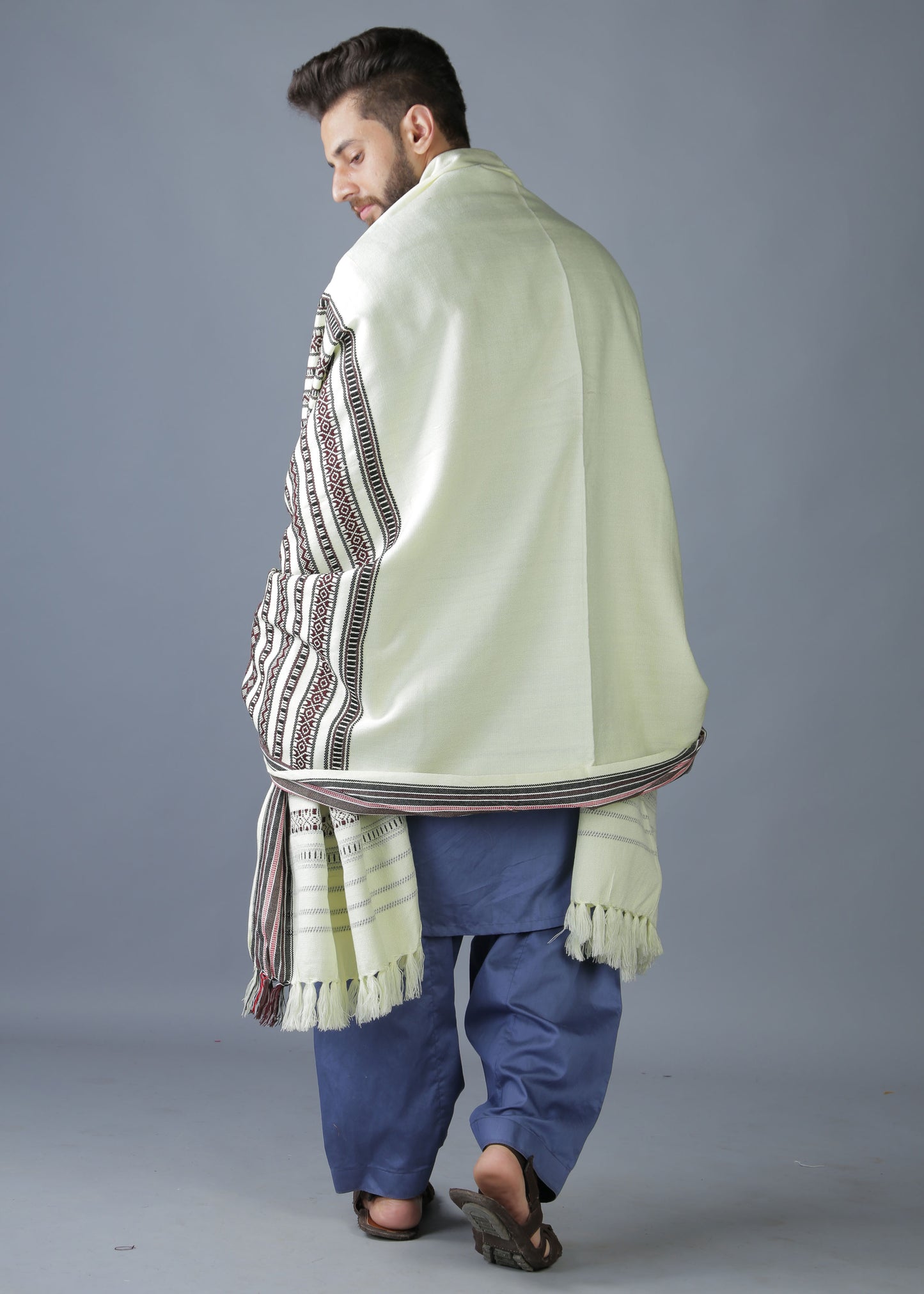 Regal Elegance: Colorful Hyderabadi Tharri Wadera Shawl for Men