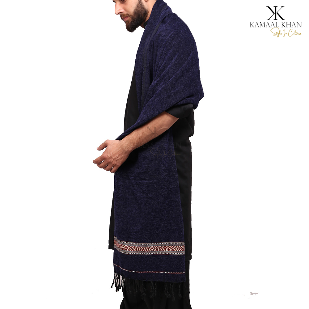 Regal Comfort: Pure Velvet Dhussa Shawl for Men